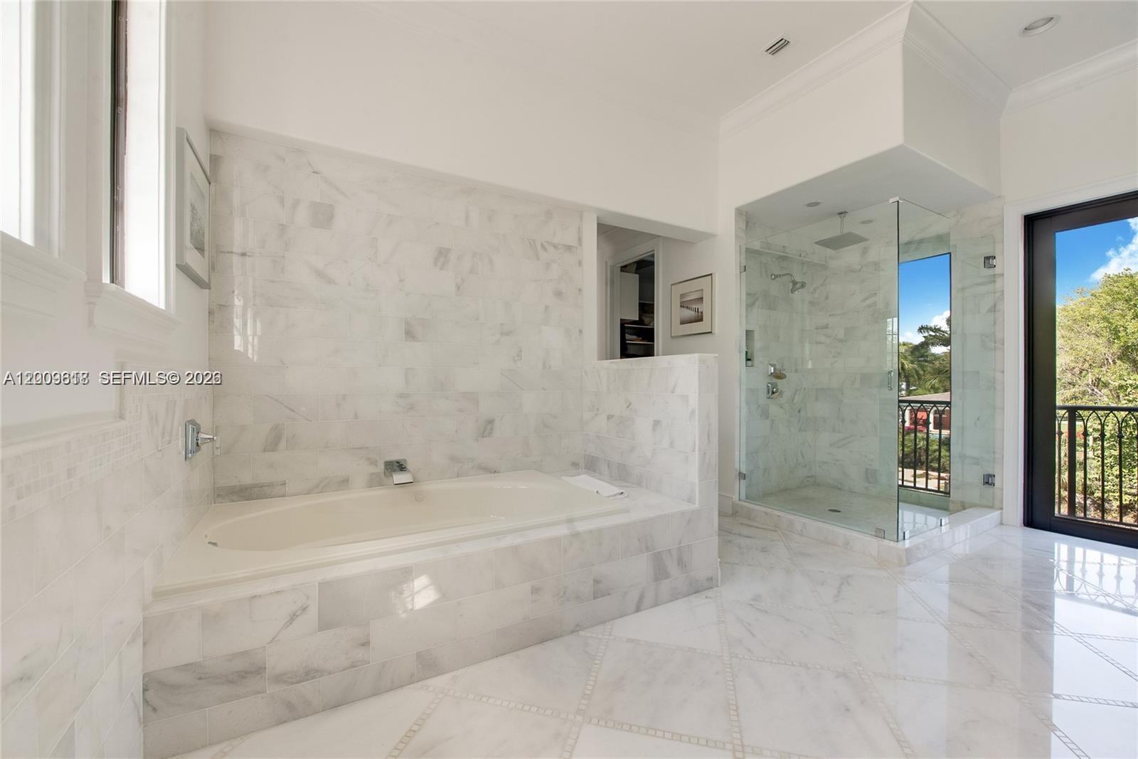 CORAL GABLES RIVIERA SEC - Residential Lease