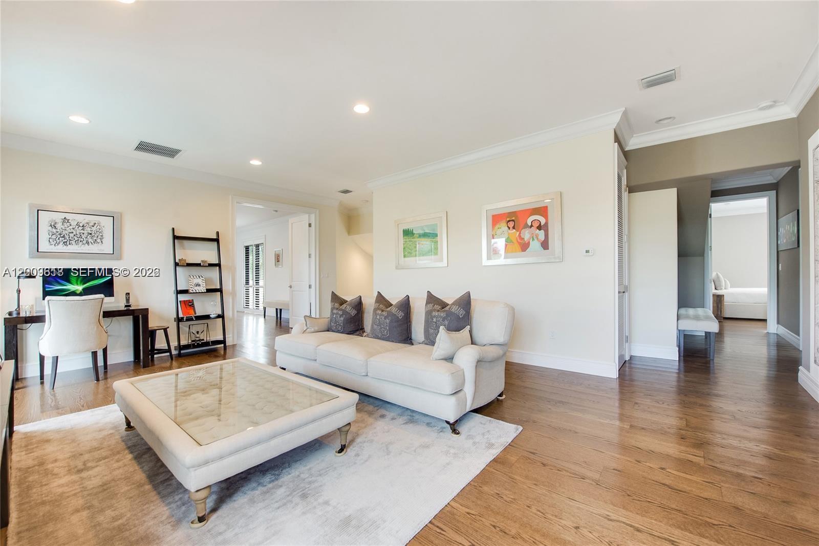 CORAL GABLES RIVIERA SEC - Residential Lease
