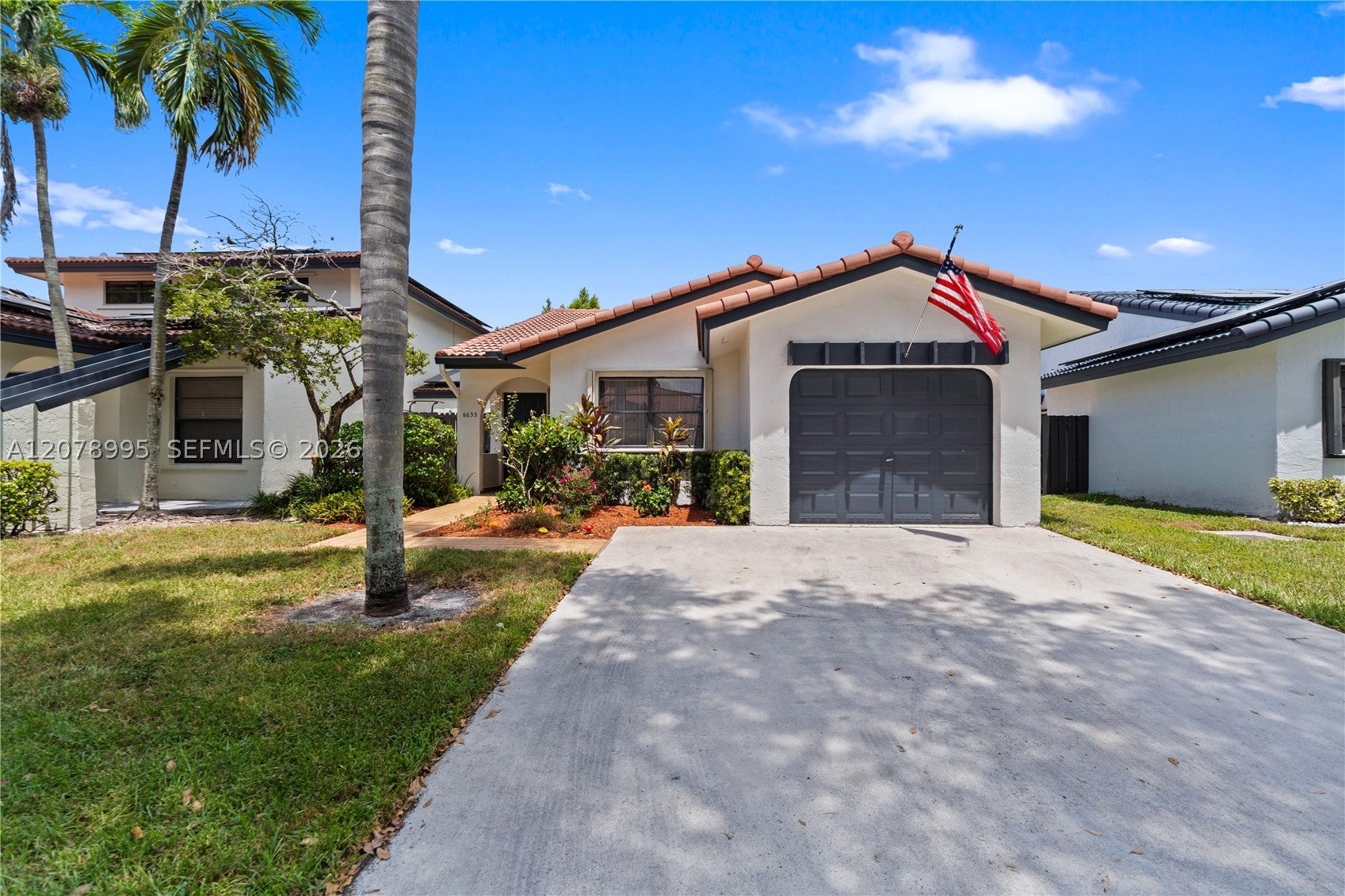 6633 NW 176th Ter, Hialeah FL 33015