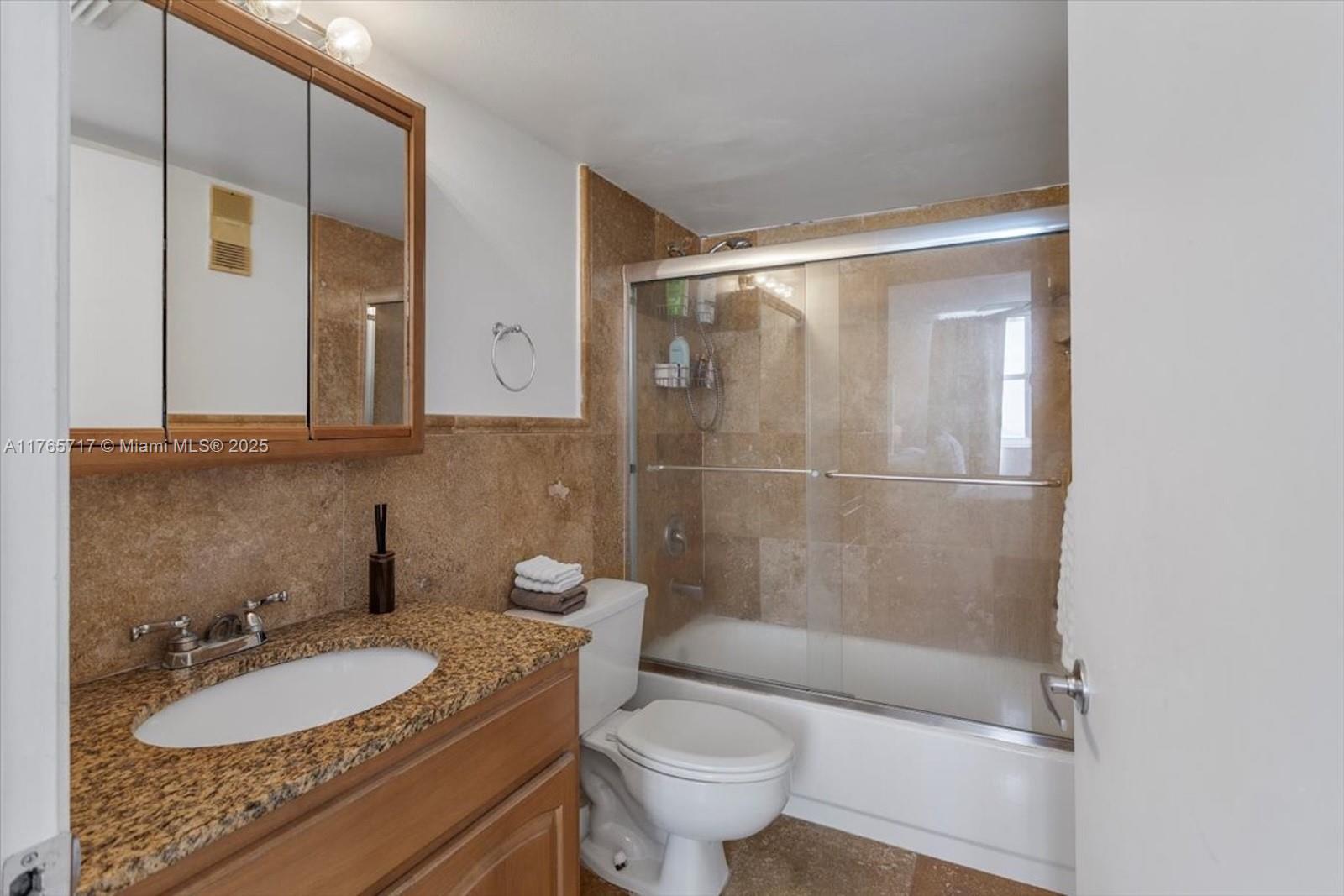 Isola Condo - Residential