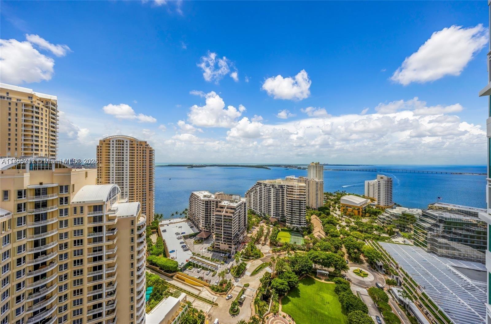 Isola Condo - Residential