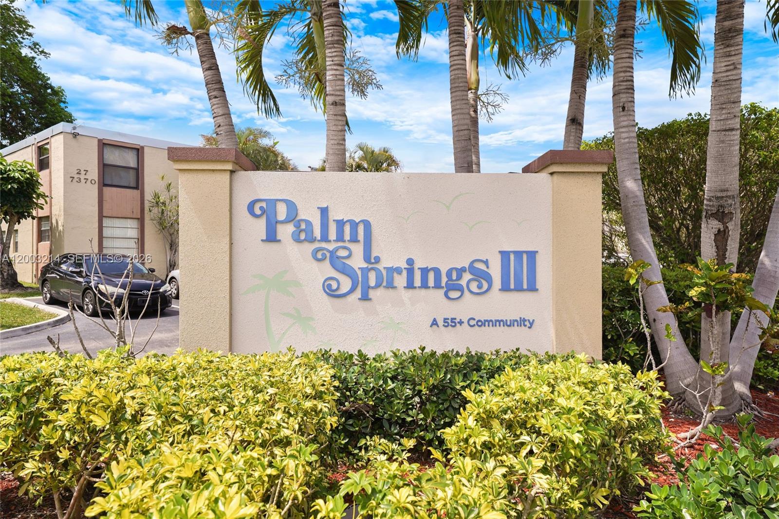 34 OF PALM SPRINGS 3 COND - Residential