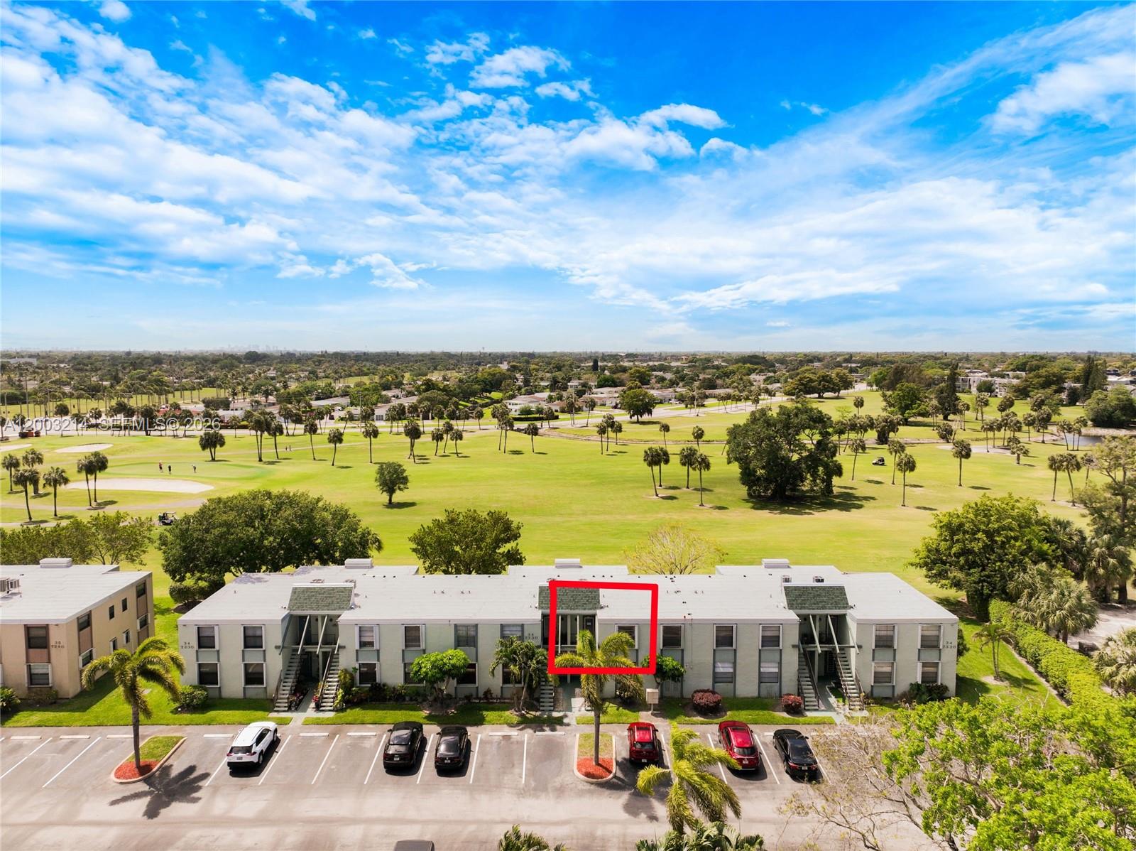 34 OF PALM SPRINGS 3 COND - Residential