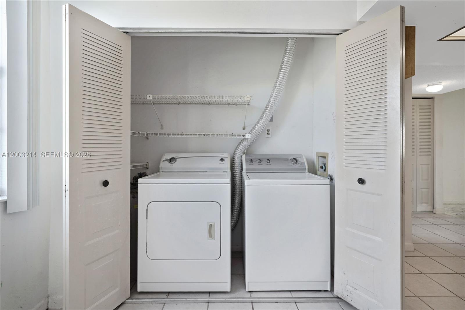 34 OF PALM SPRINGS 3 COND - Residential