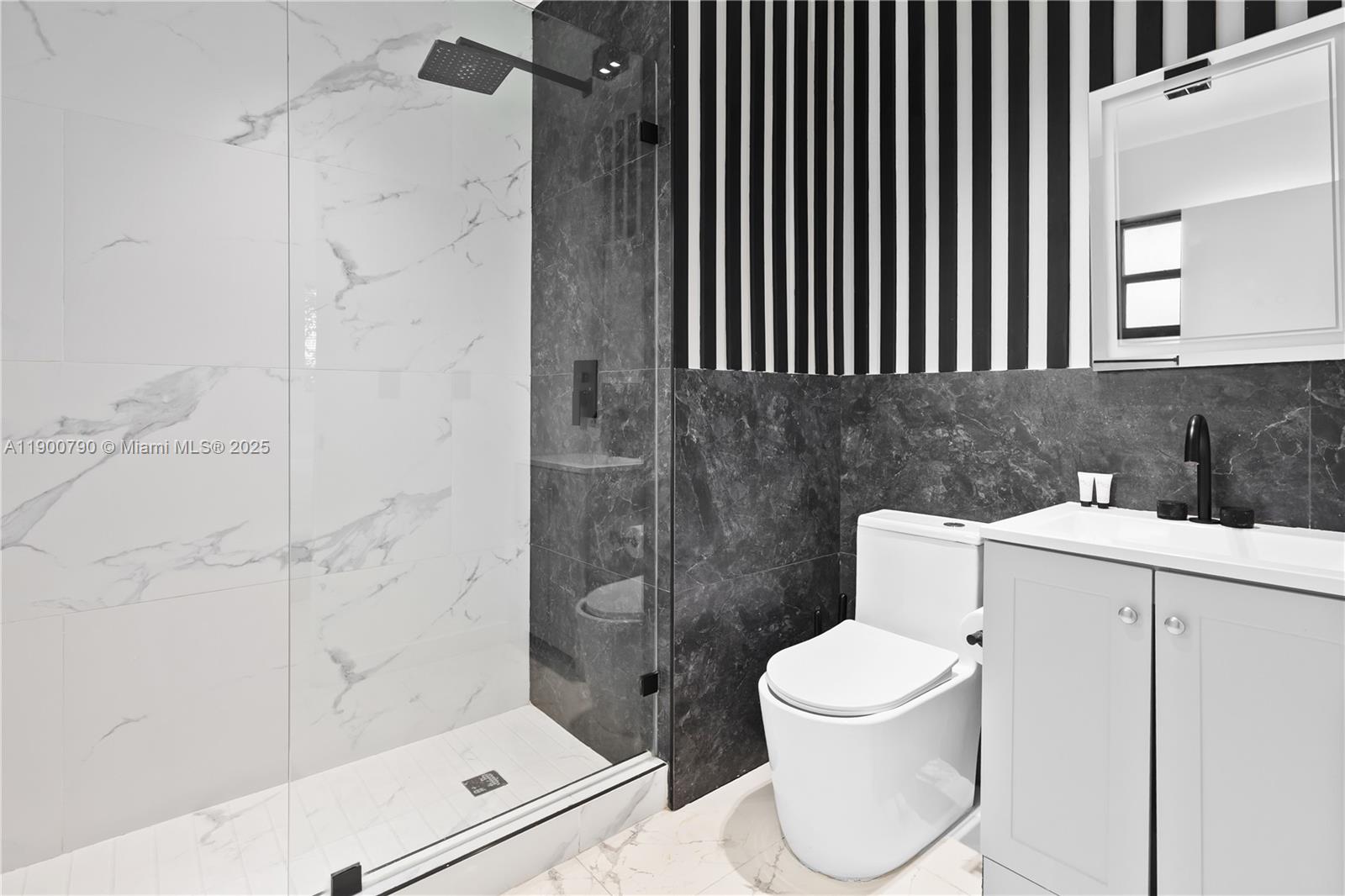 BUENA VISTA HEIGHTS EXTEN - Residential Lease