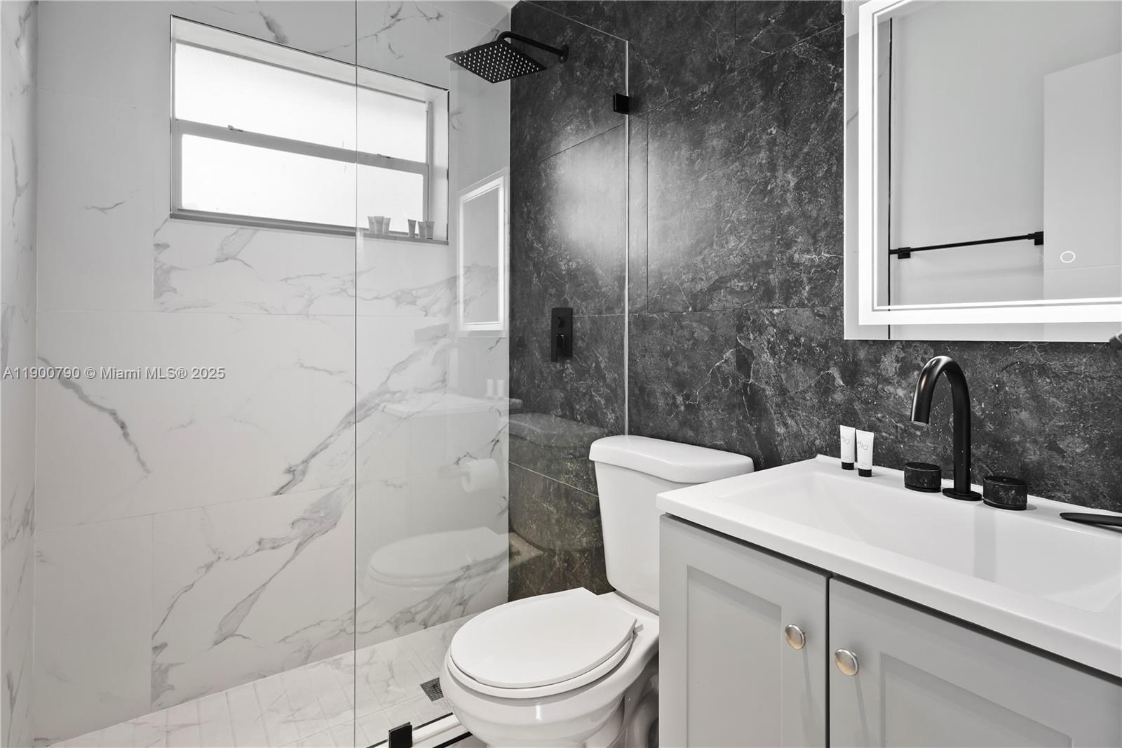 BUENA VISTA HEIGHTS EXTEN - Residential Lease