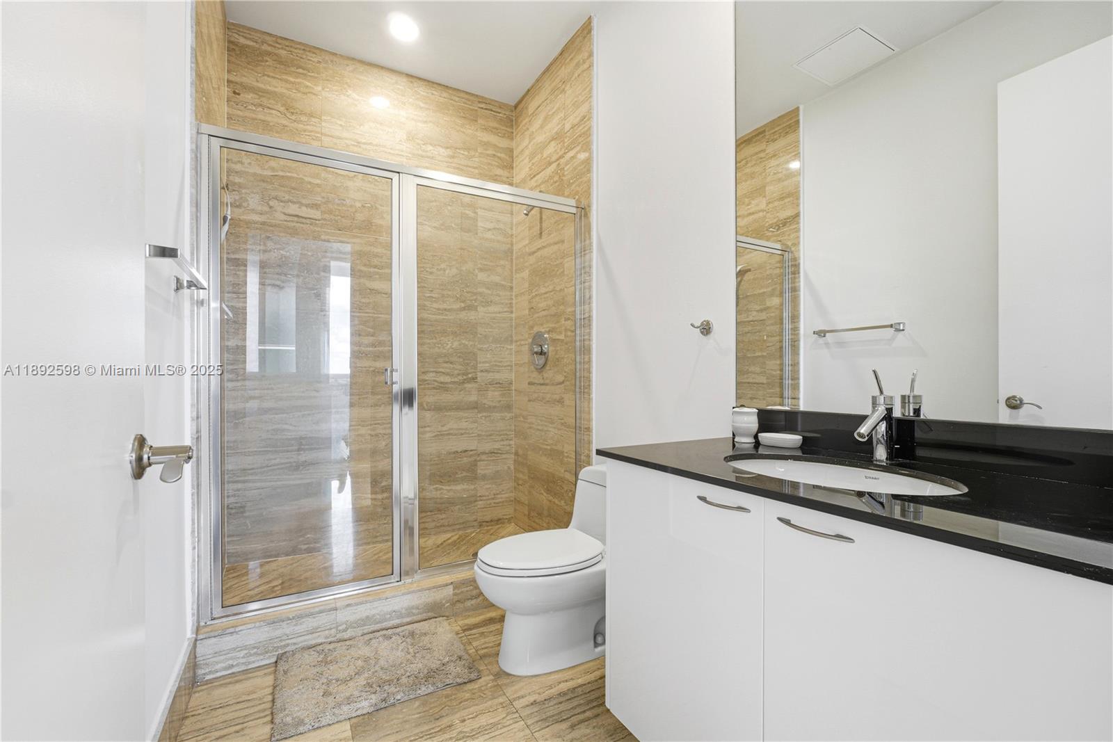 TDR TOWER I CONDO - Residential