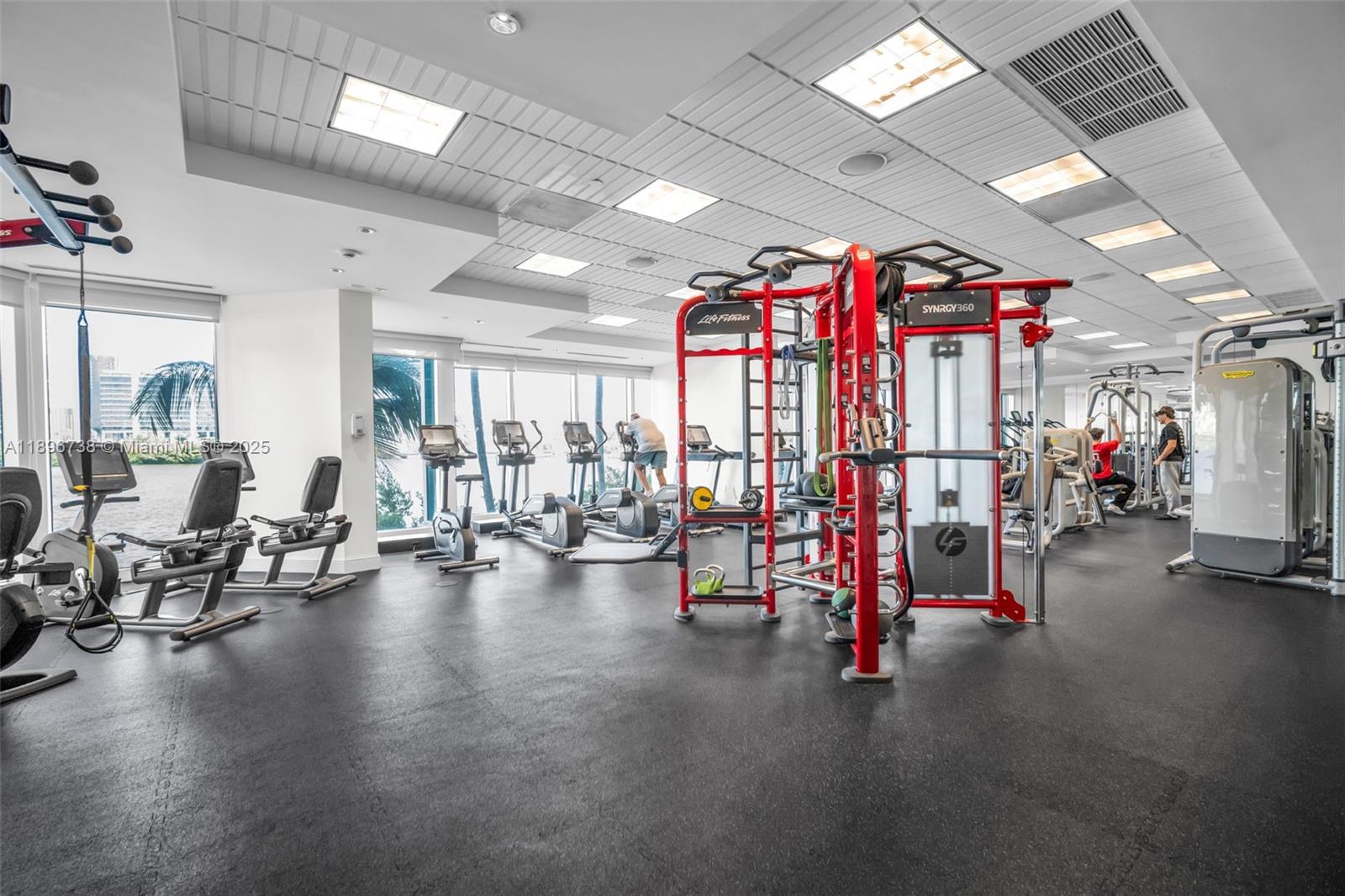 THE PENINSULA CONDO - Residential