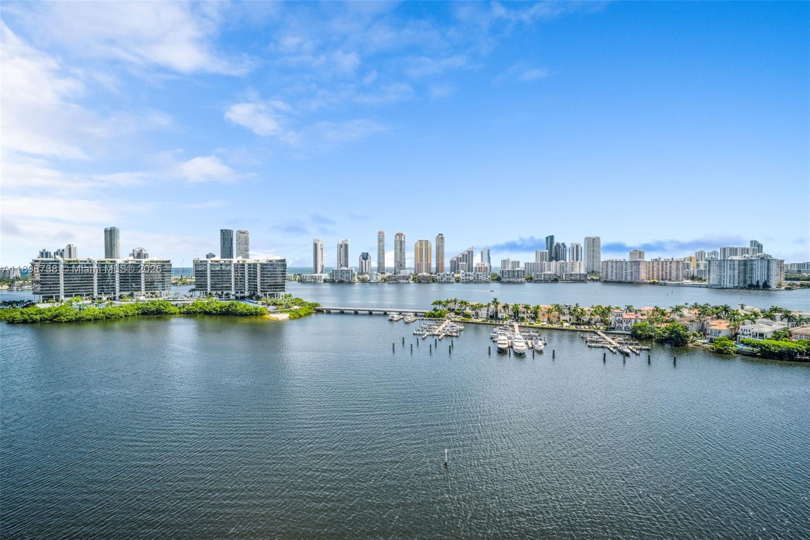 THE PENINSULA CONDO - Residential