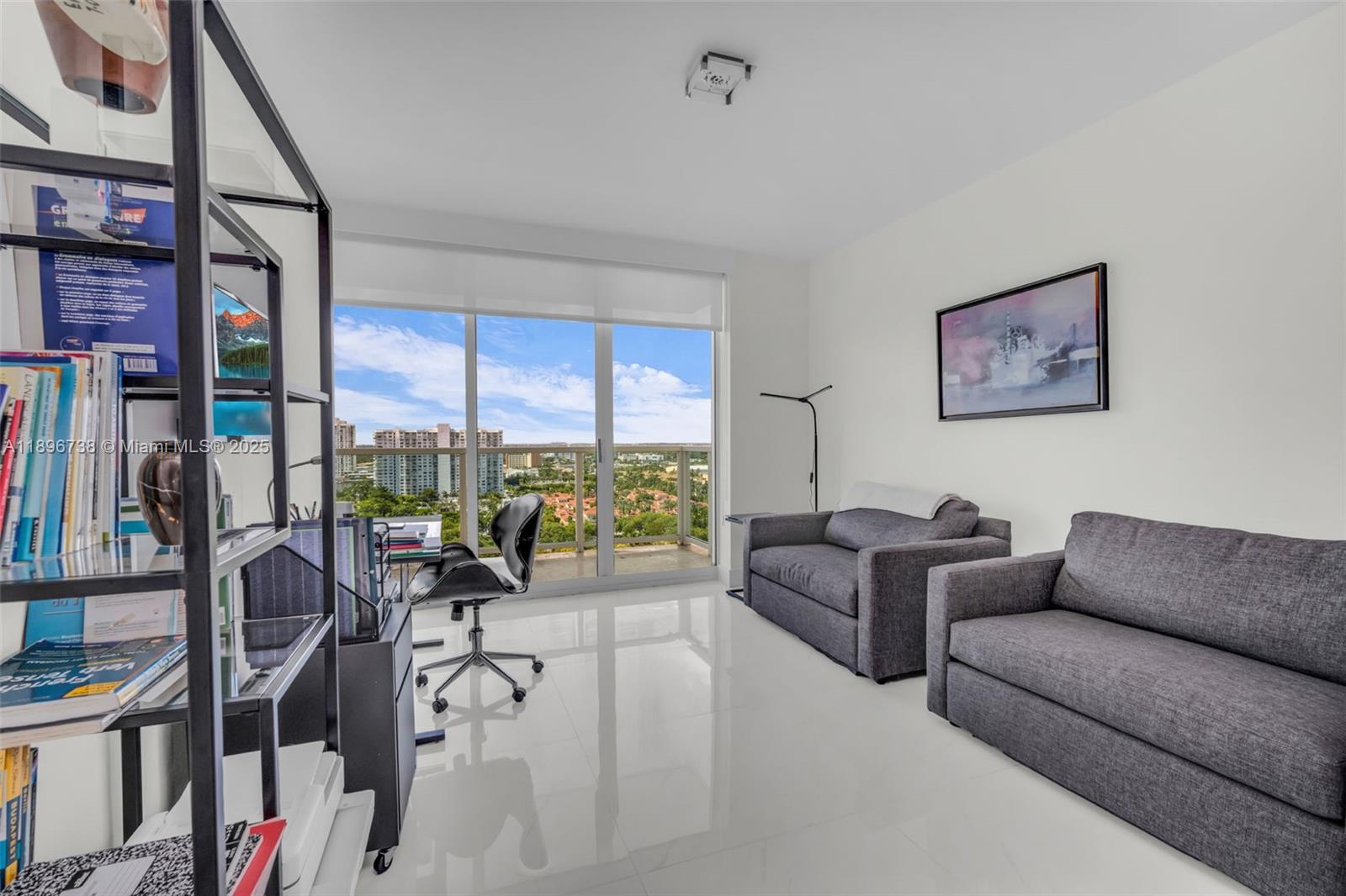 THE PENINSULA CONDO - Residential