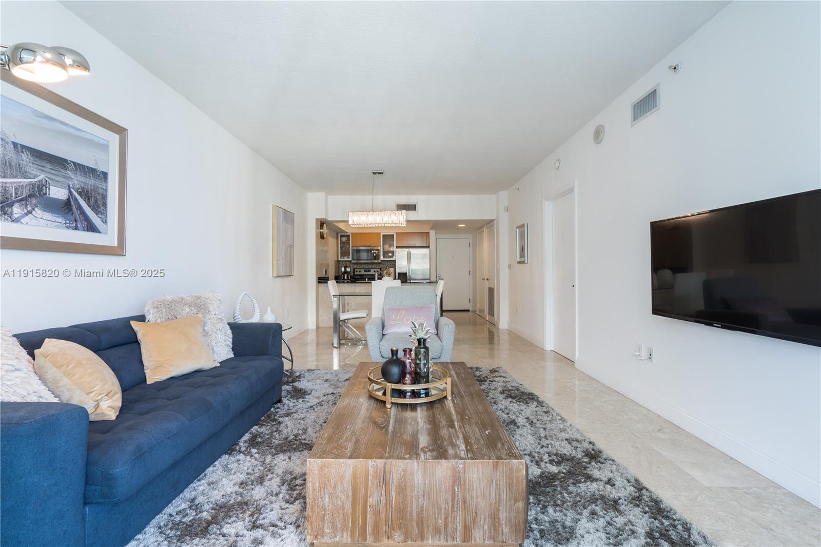 1750 N Bayshore Dr 3409