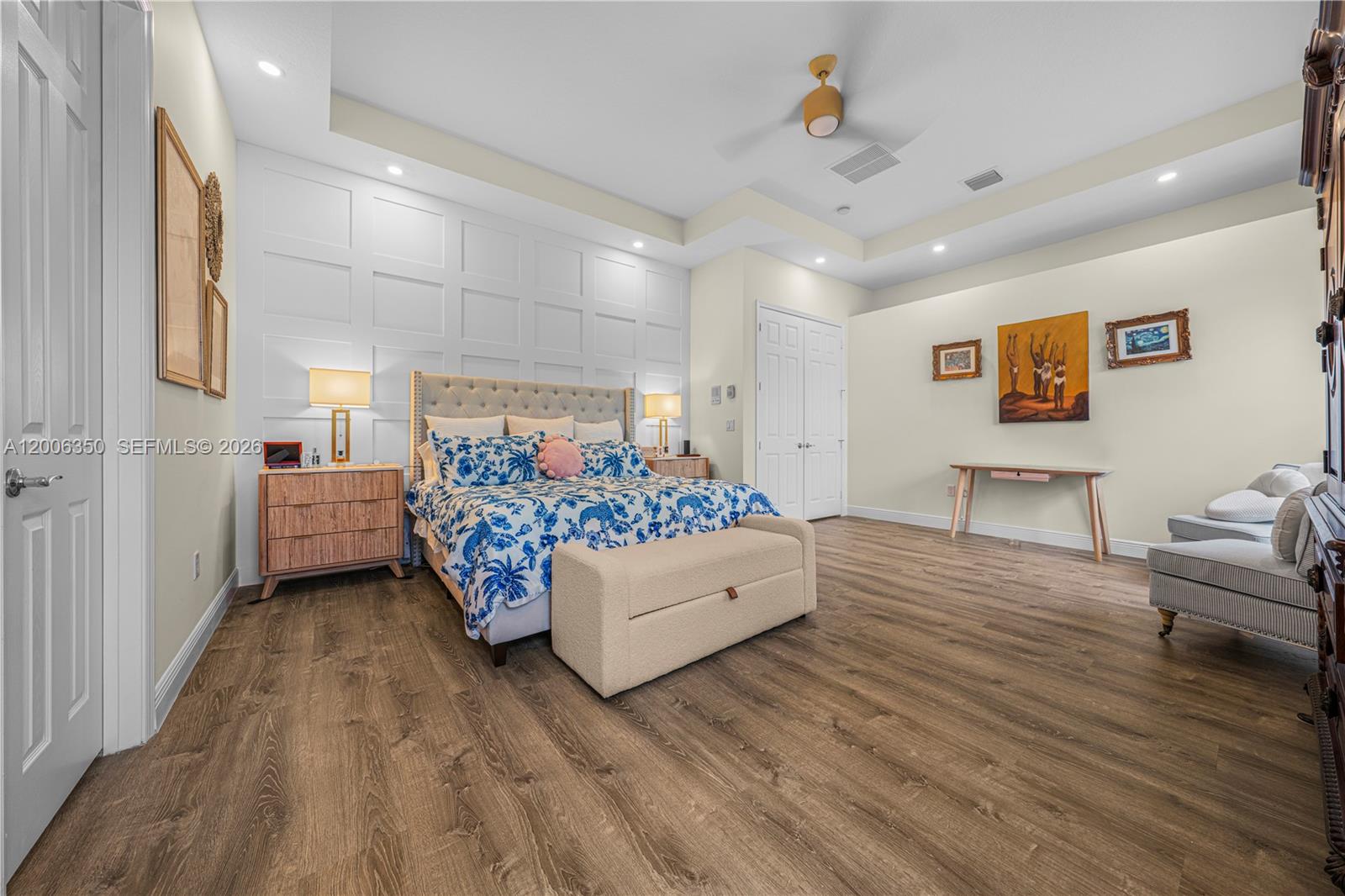 SESSA EIGHT - Residential