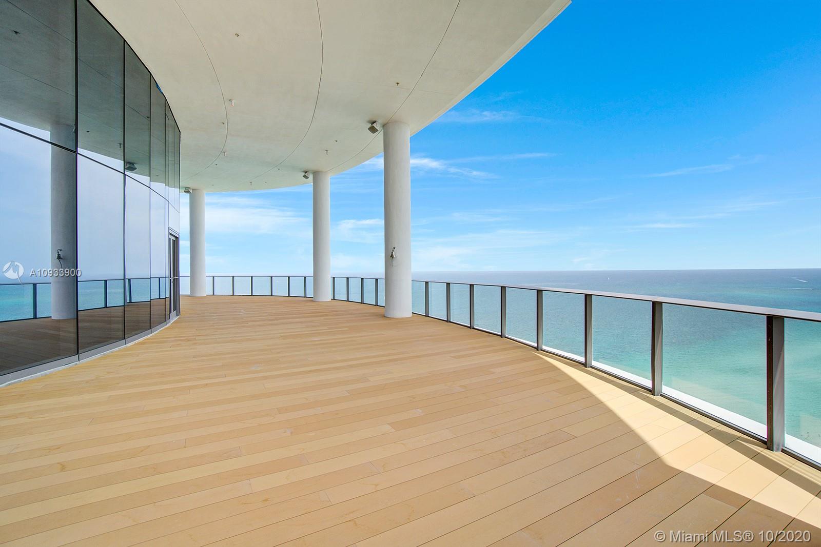 Ritz Carlton Residence - Residential