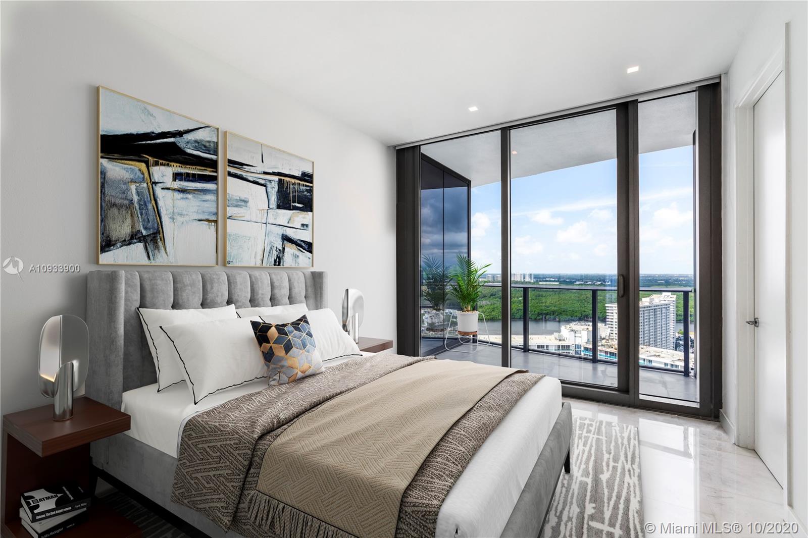 Ritz Carlton Residence - Residential