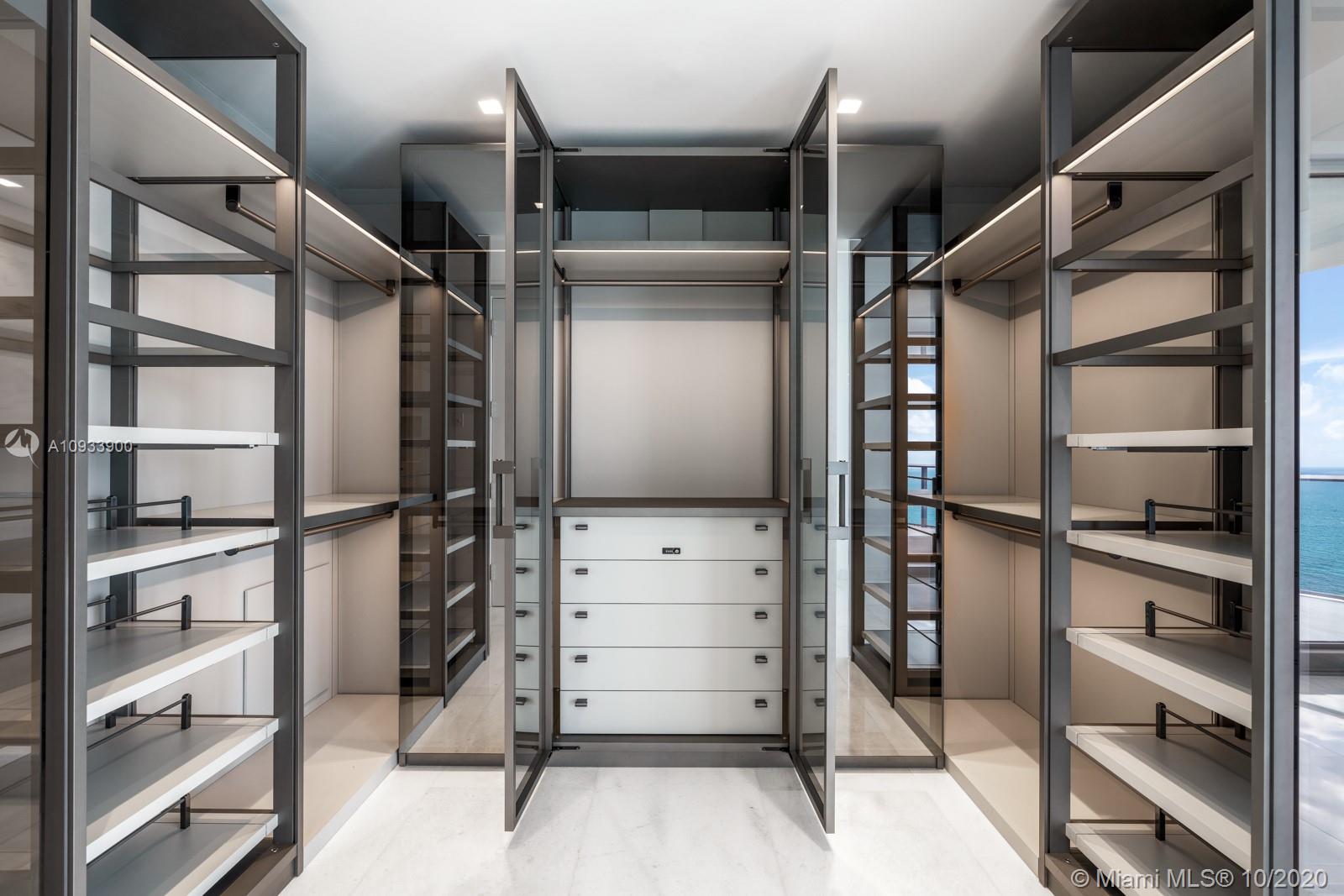 Ritz Carlton Residence - Residential