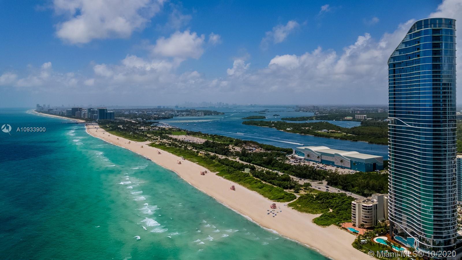 Ritz Carlton Residence - Residential