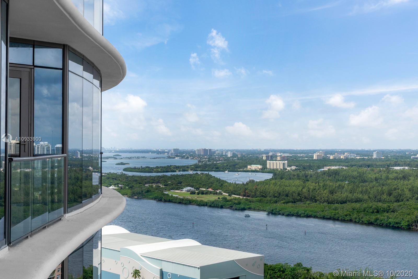 Ritz Carlton Residence - Residential