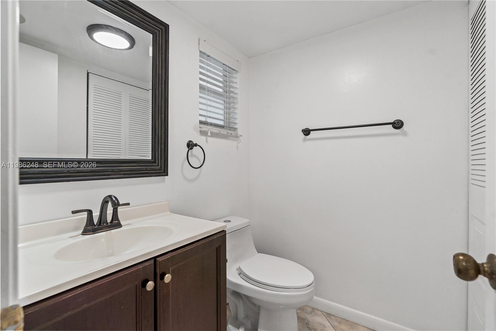 SUNRISE LAKES 140 CONDO - Residential