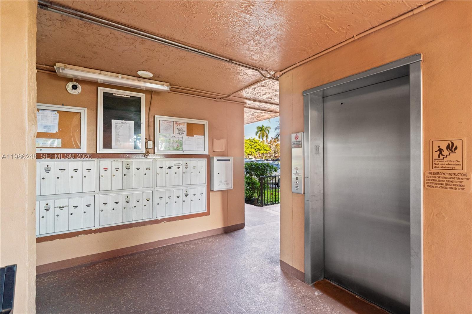 SUNRISE LAKES 140 CONDO - Residential