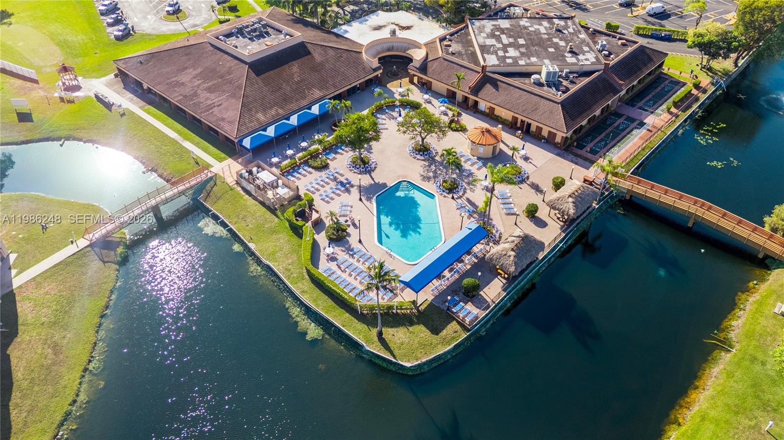 SUNRISE LAKES 140 CONDO - Residential