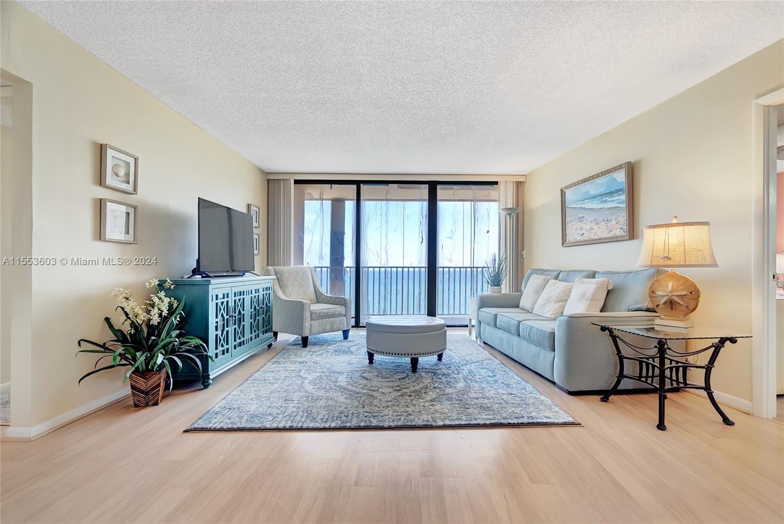 Property for Sale at 400 Ocean Trail Way Way 909, Jupiter, Palm Beach County, Florida - Bedrooms: 2 
Bathrooms: 2  - $685,000