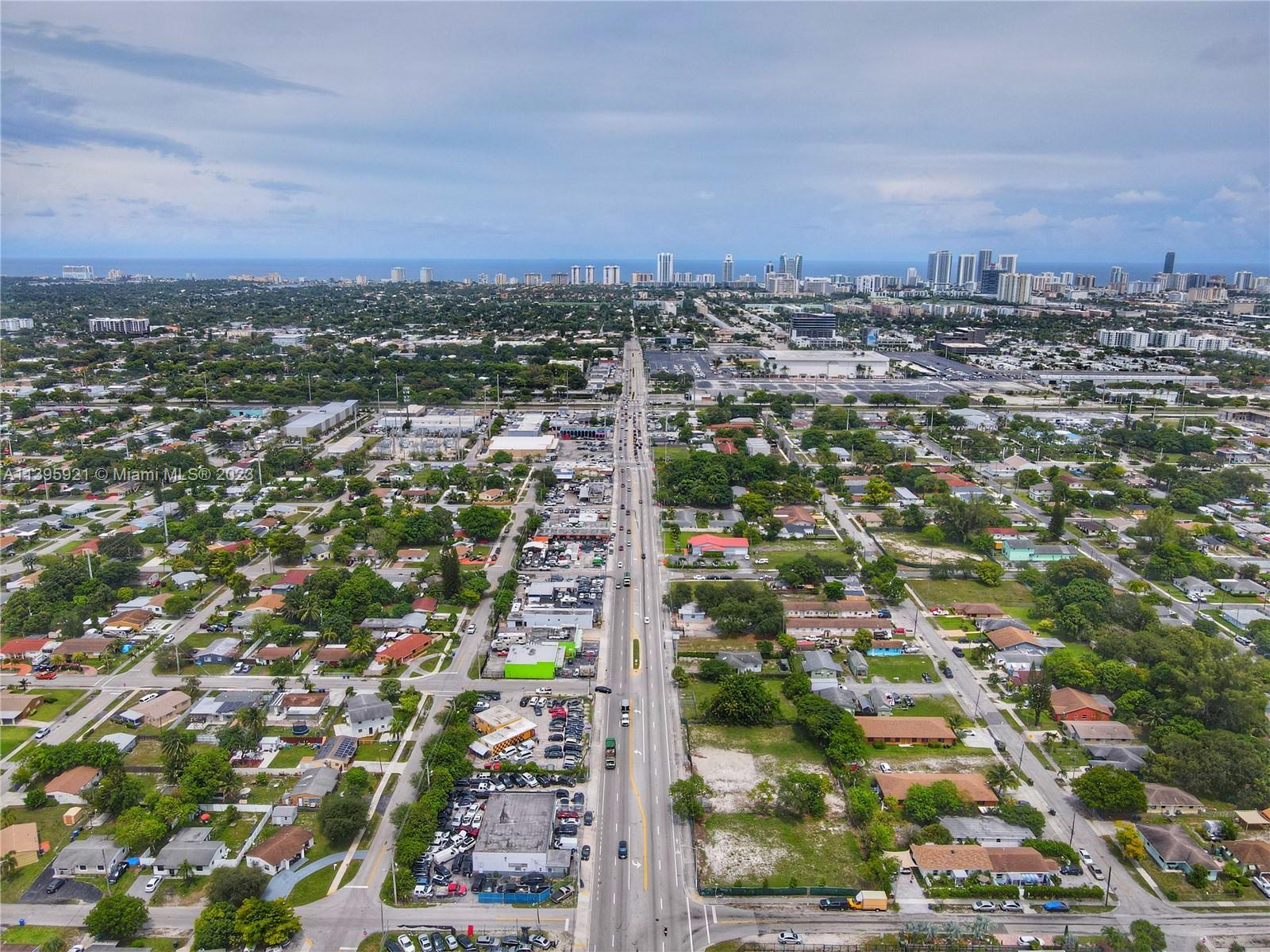 LINCOLN PARK REPLAT - Land