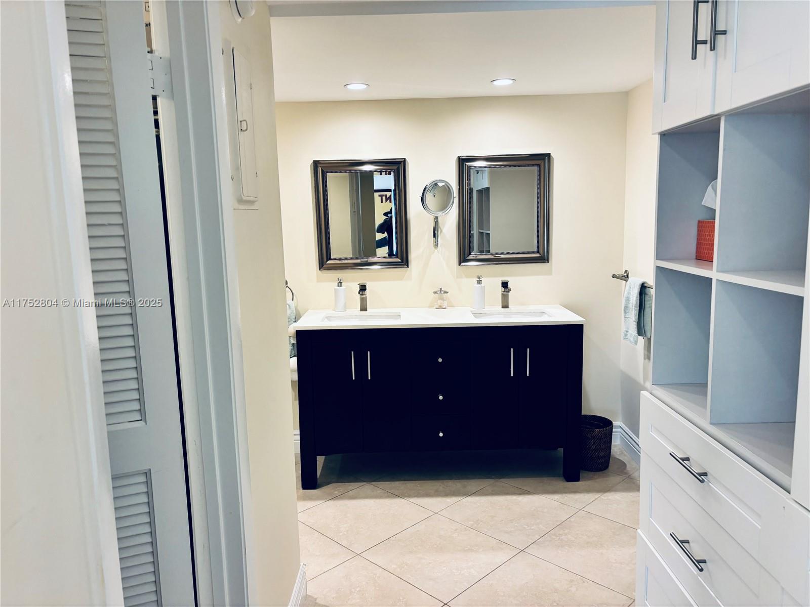 GREEN LAKES CONDO 1 THRU - Residential