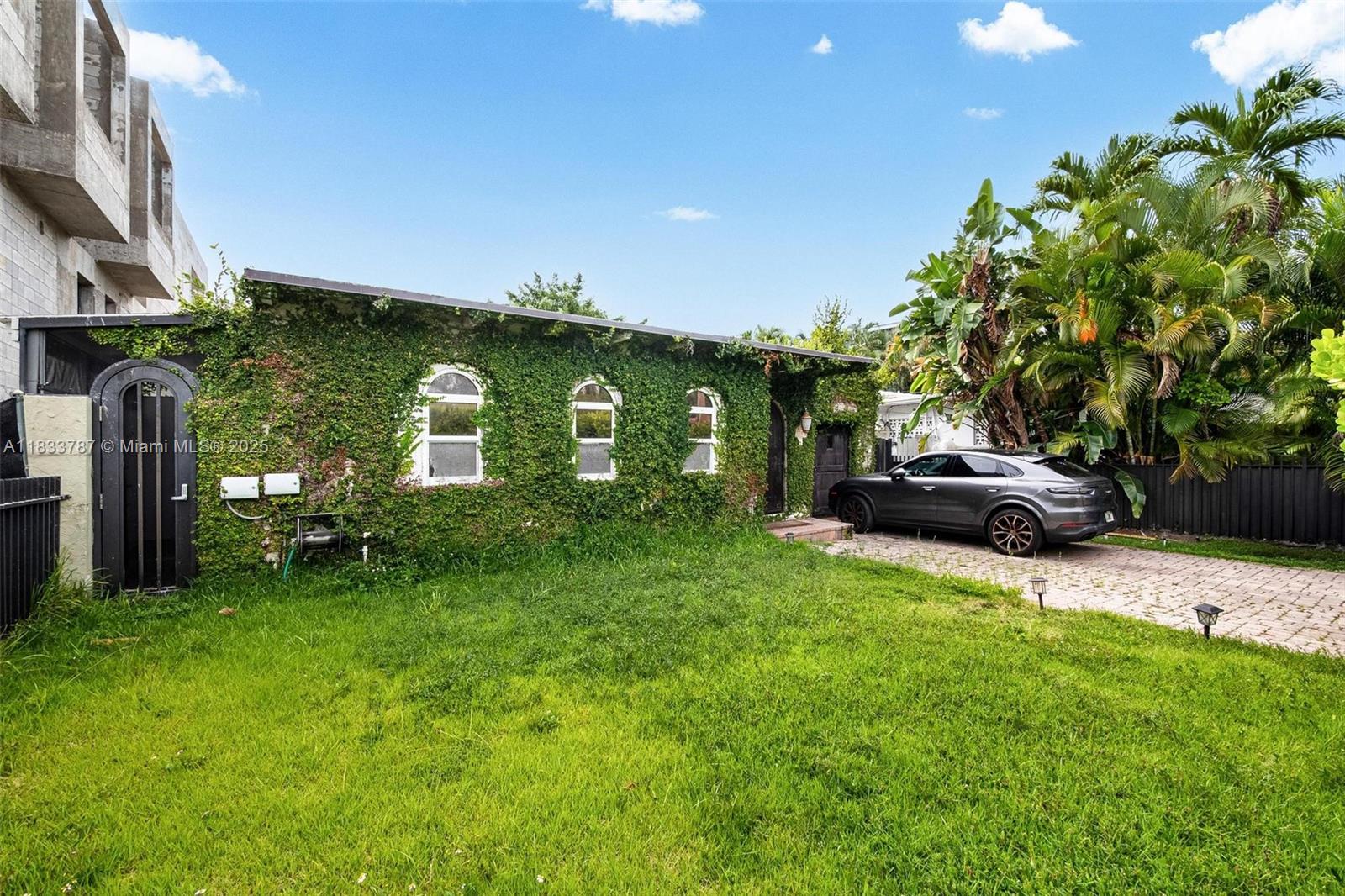 BELLE MEADE REV PL - Residential Lease