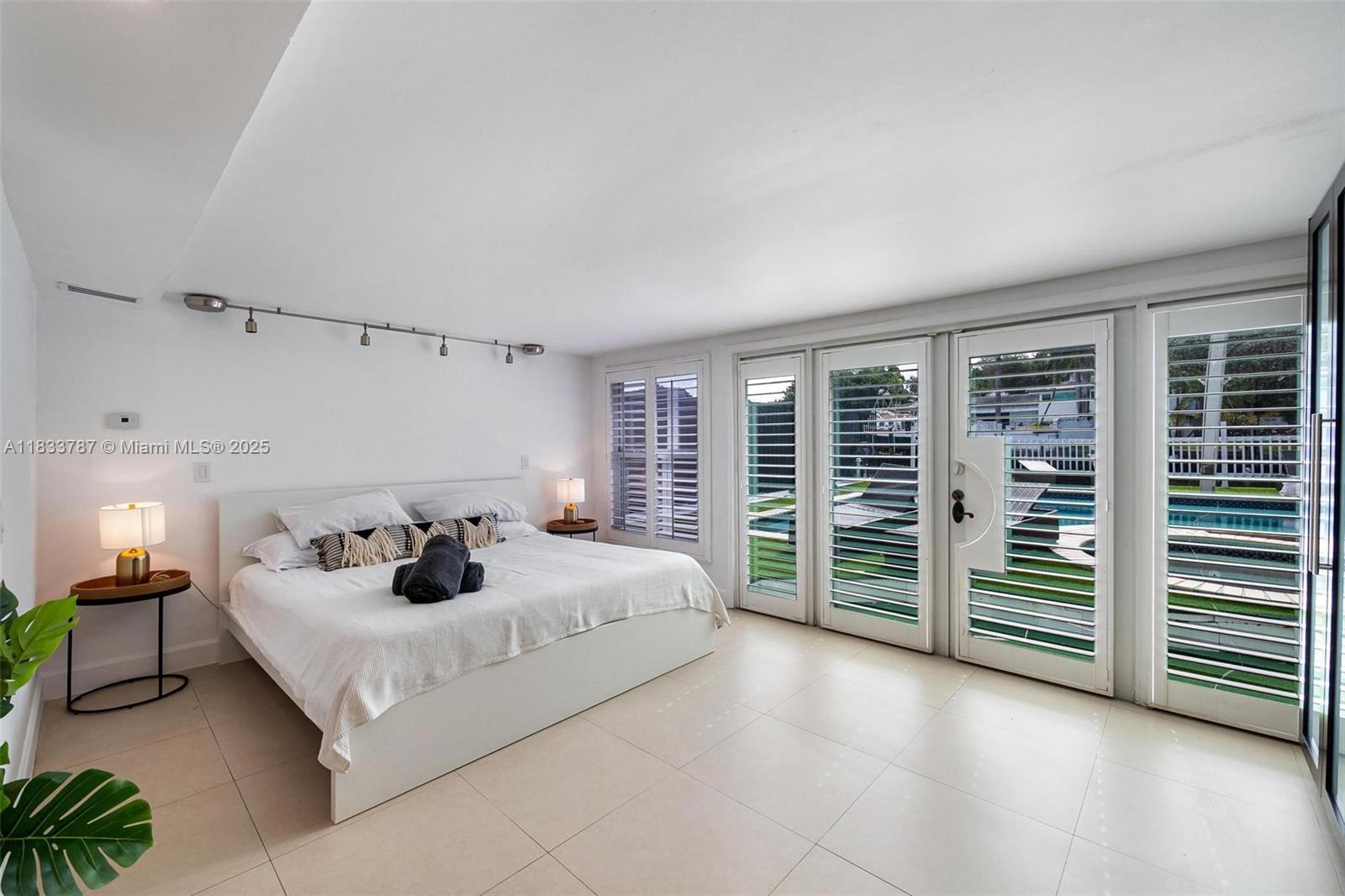 BELLE MEADE REV PL - Residential Lease