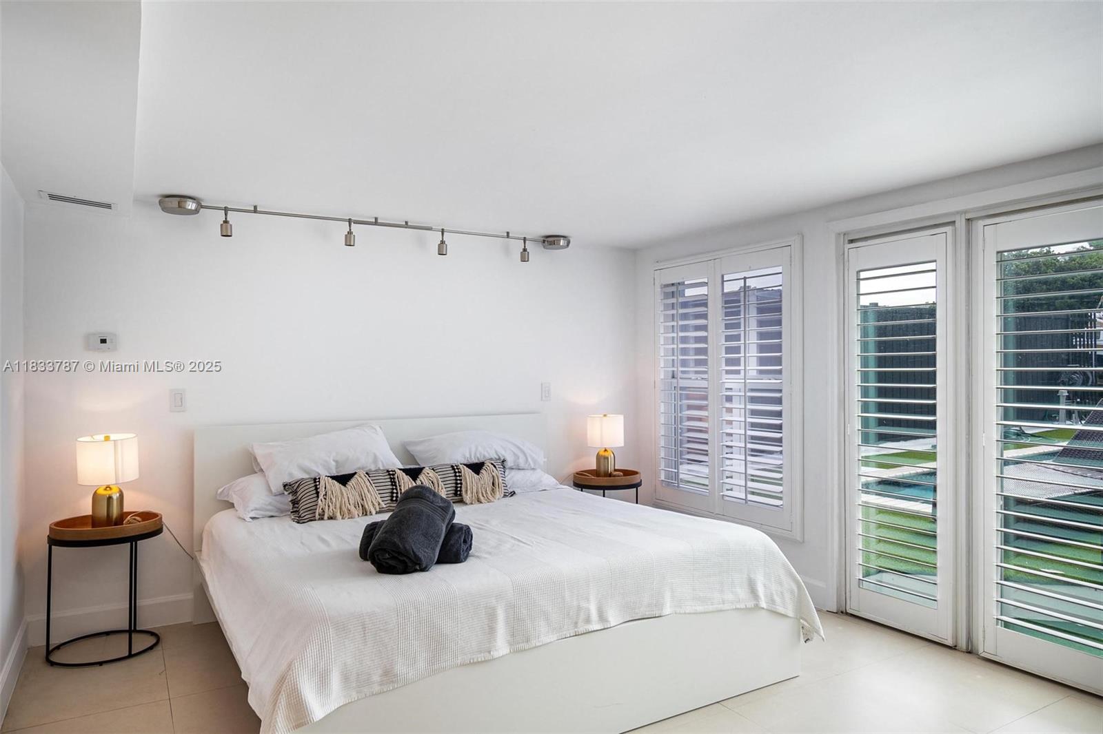 BELLE MEADE REV PL - Residential Lease