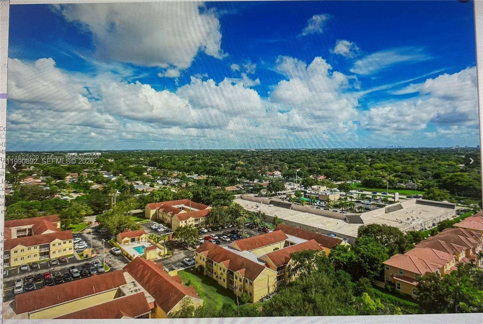 WILLOW WALK OF KENDALL CO - Residential