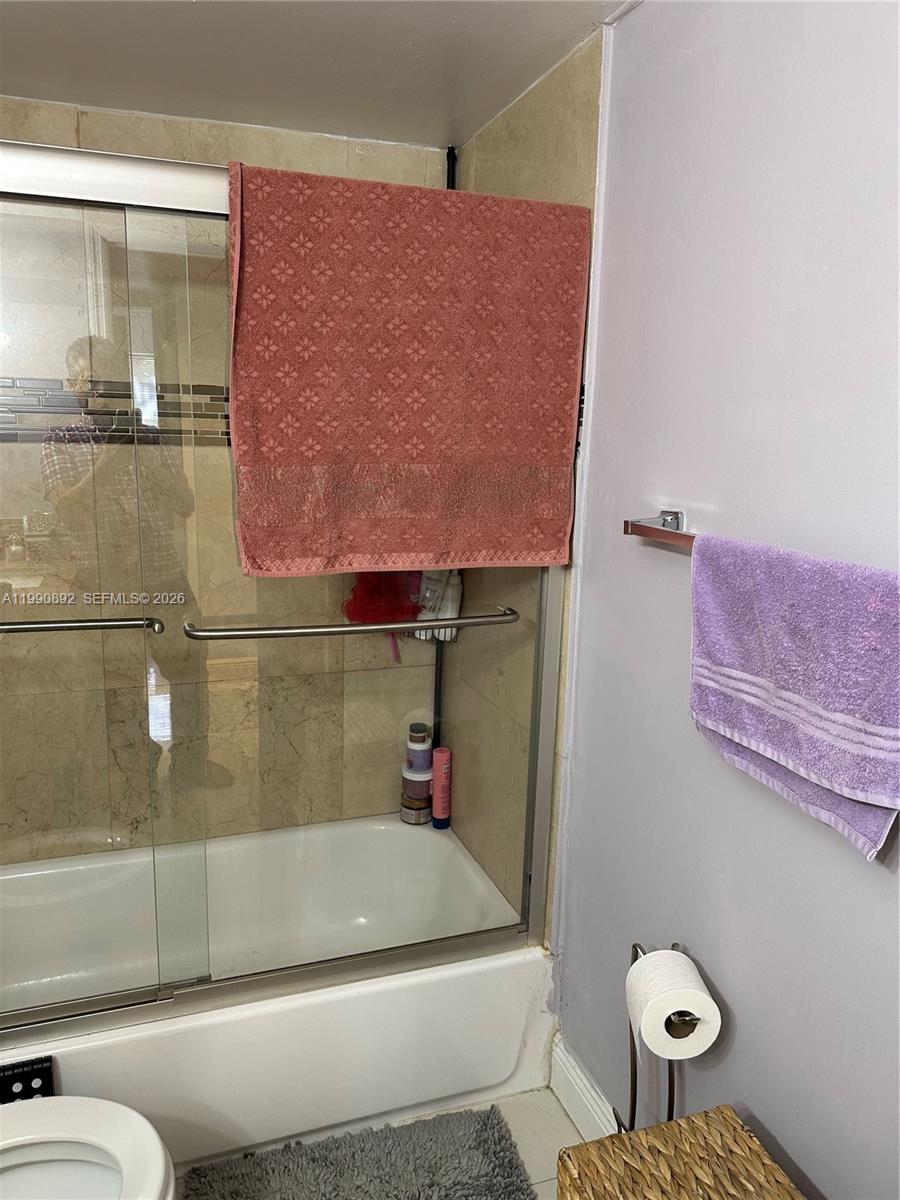 WILLOW WALK OF KENDALL CO - Residential