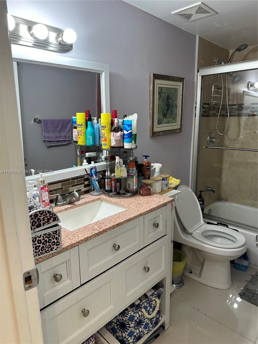 WILLOW WALK OF KENDALL CO - Residential