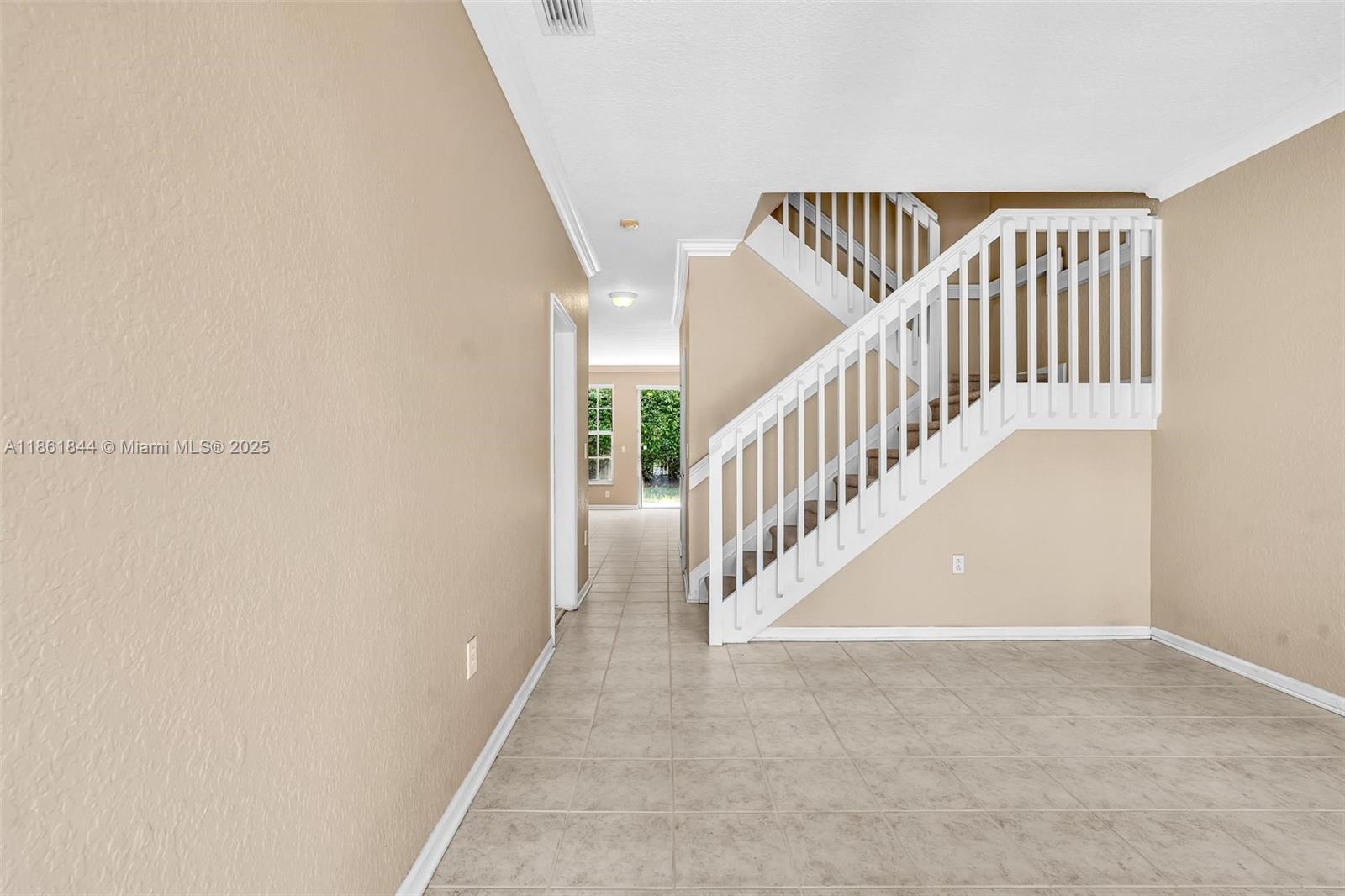 1915 NW 79th Ter