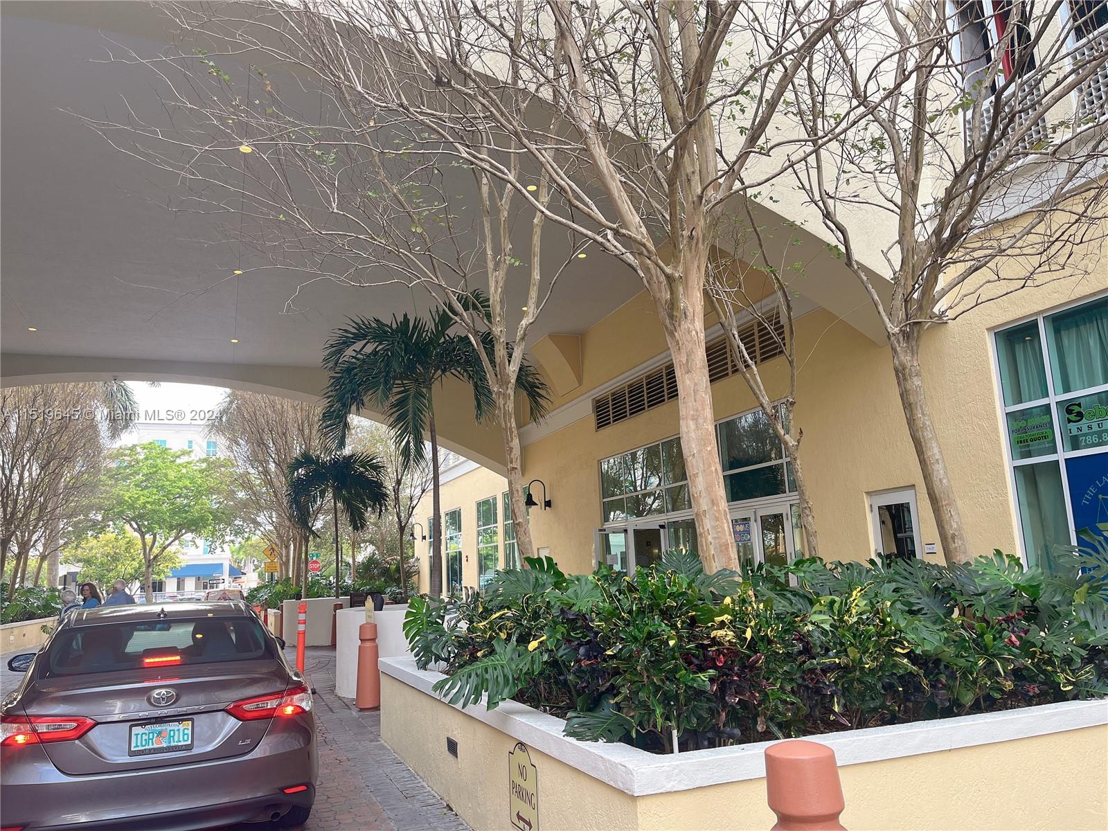 Property for Sale at 7350 Sw 89th St St 1801S, Miami, Broward County, Florida - Bedrooms: 3 
Bathrooms: 2  - $619,000