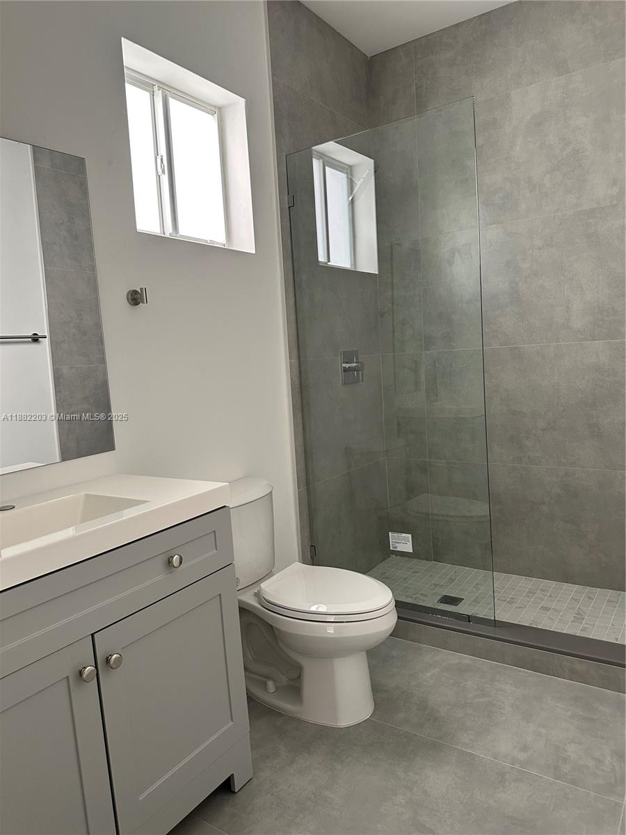 TENNYSON HEIGHTS - Residential