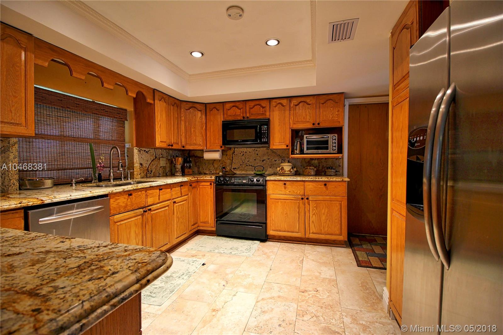 MELODY MANOR - Residential