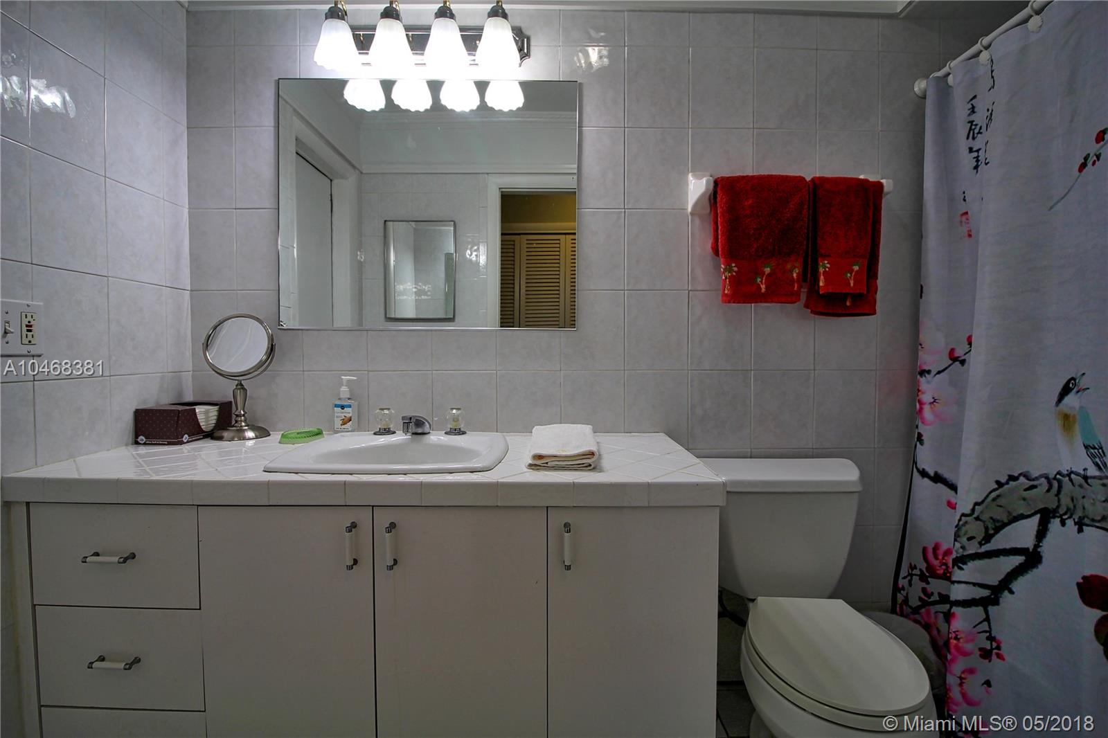 MELODY MANOR - Residential