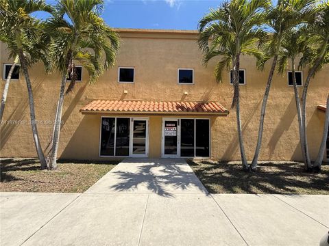 13605 SW 149th Ave 10 Miami FL 33196