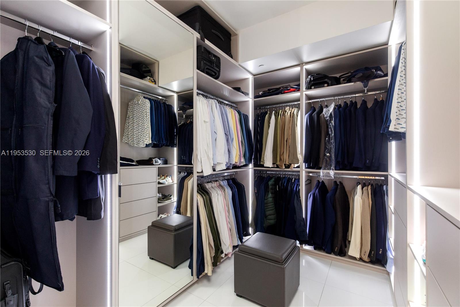 1010 BRICKELL CONDO - Residential