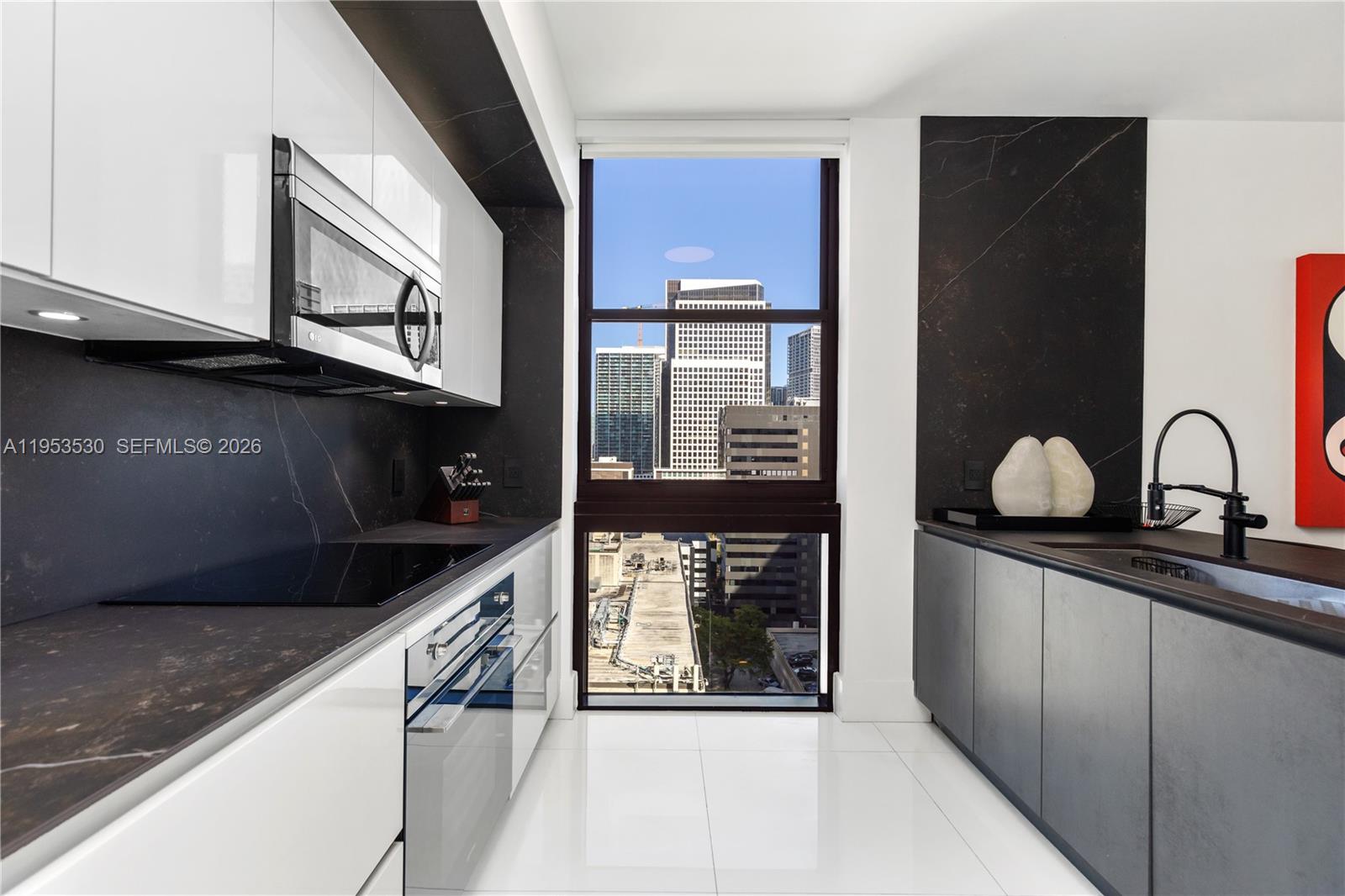 1010 BRICKELL CONDO - Residential