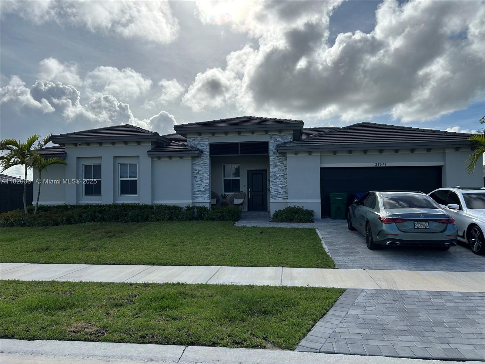 Property for Sale at Address Not Disclosed, Miami, Broward County, Florida - Bedrooms: 3 
Bathrooms: 3  - $825,000