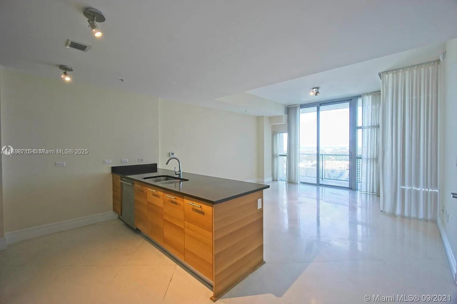3301 NE 1st Ave H2413