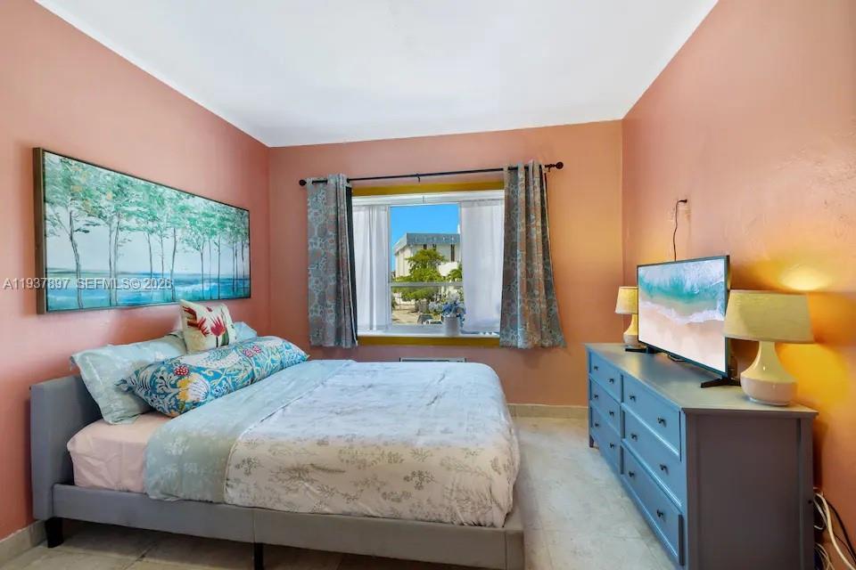 THE MANTELL CONDO - Residential