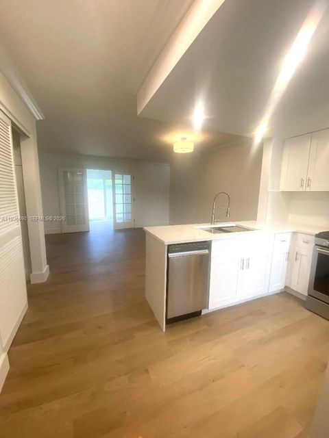 Photo of 8650 SW 67th Ave #1018, Pinecrest, FL 33156 (MLS # A11935690)