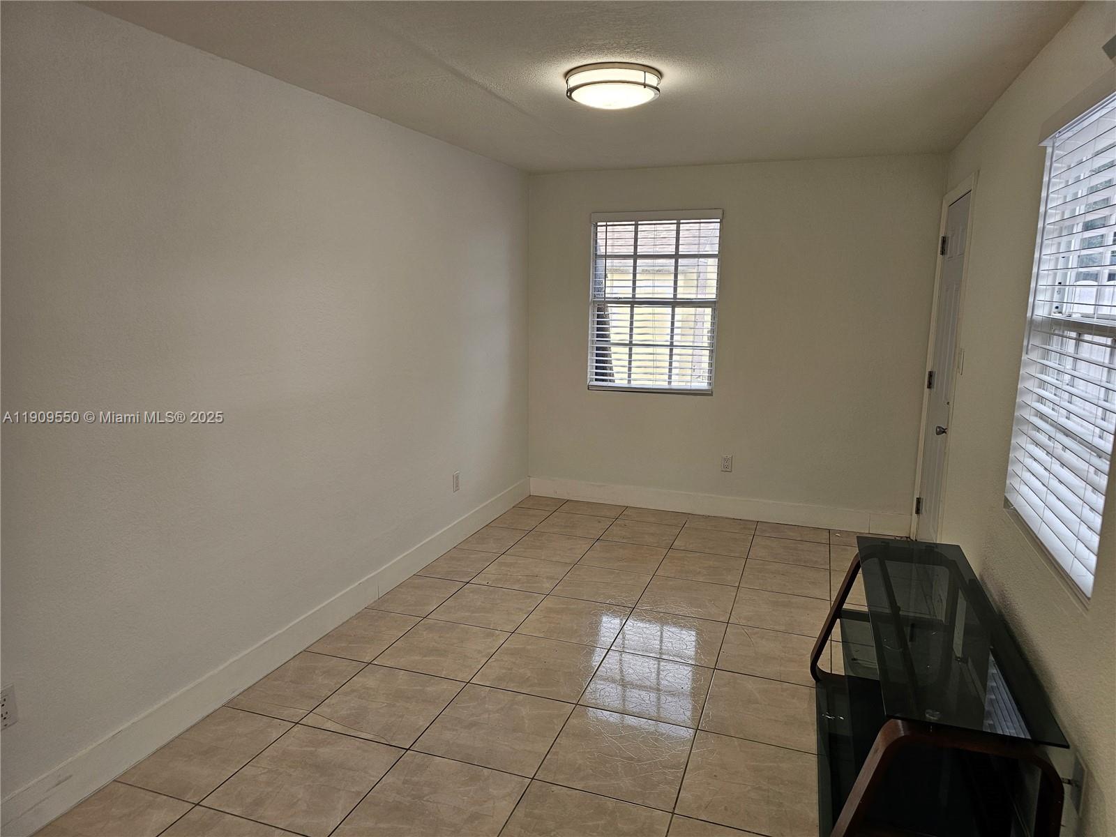 FAIRLAWN SEC A - Residential Lease