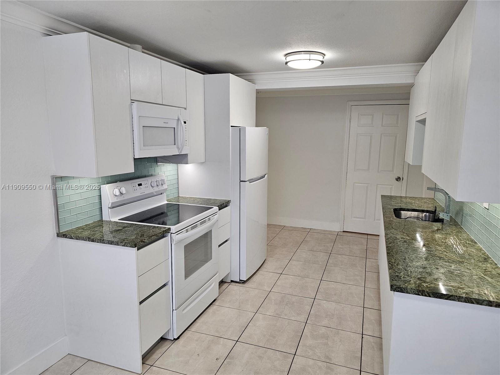 FAIRLAWN SEC A - Residential Lease