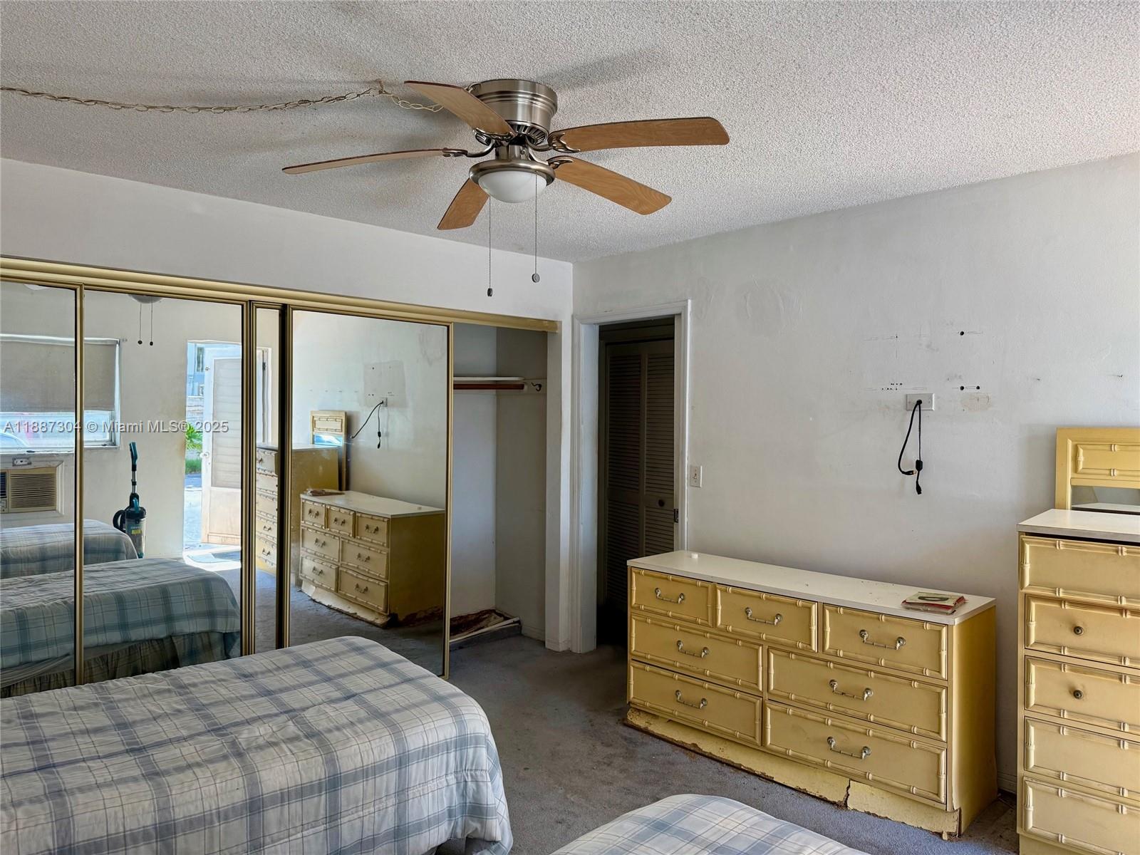 ELDORADO COUNTRY CLUB APT - Residential