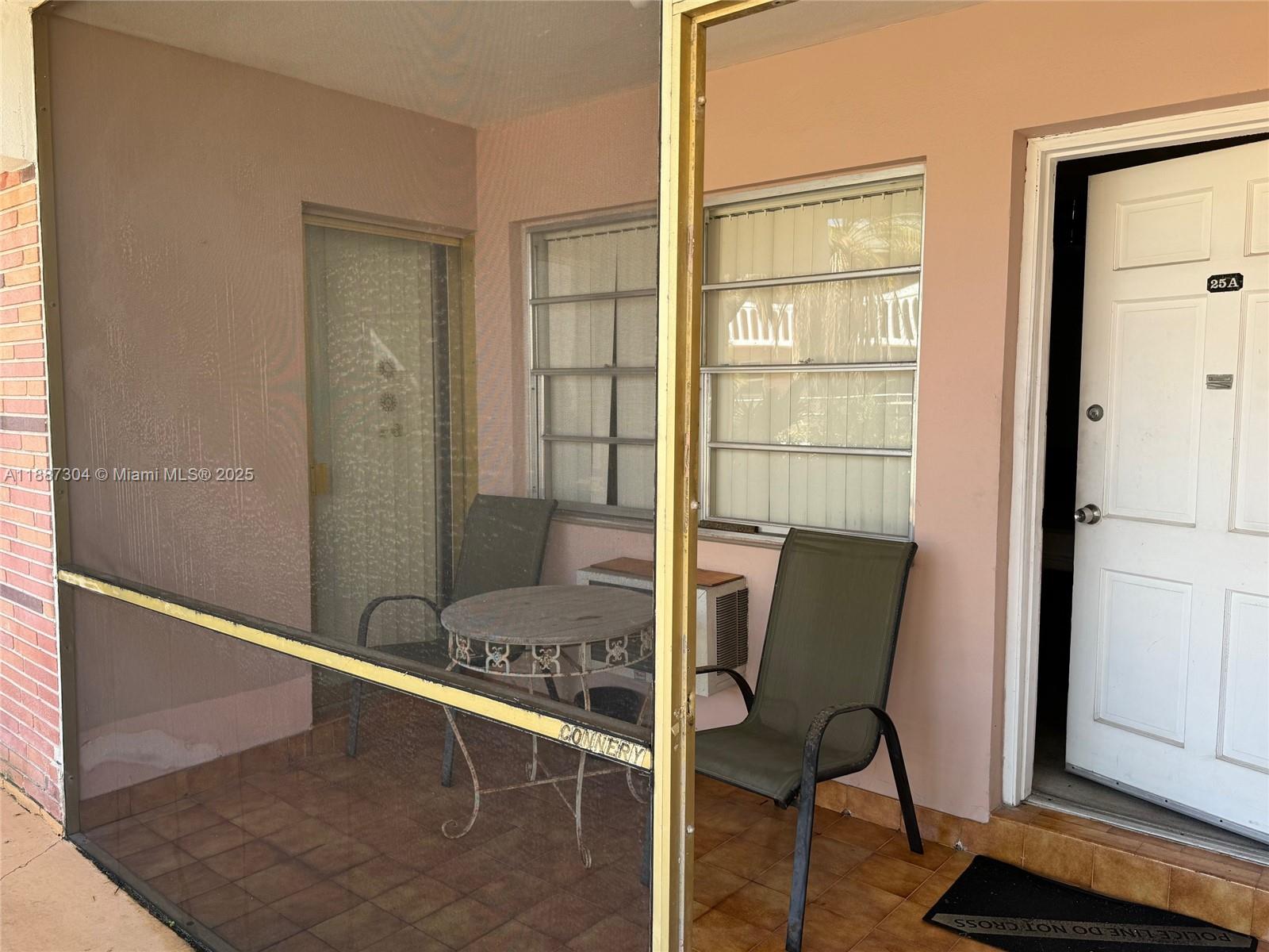 ELDORADO COUNTRY CLUB APT - Residential