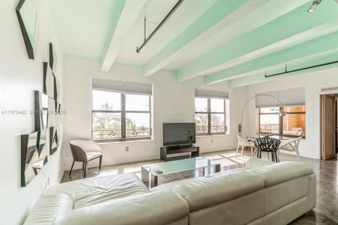 1330 Ocean Dr 4A Miami Beach FL 33139